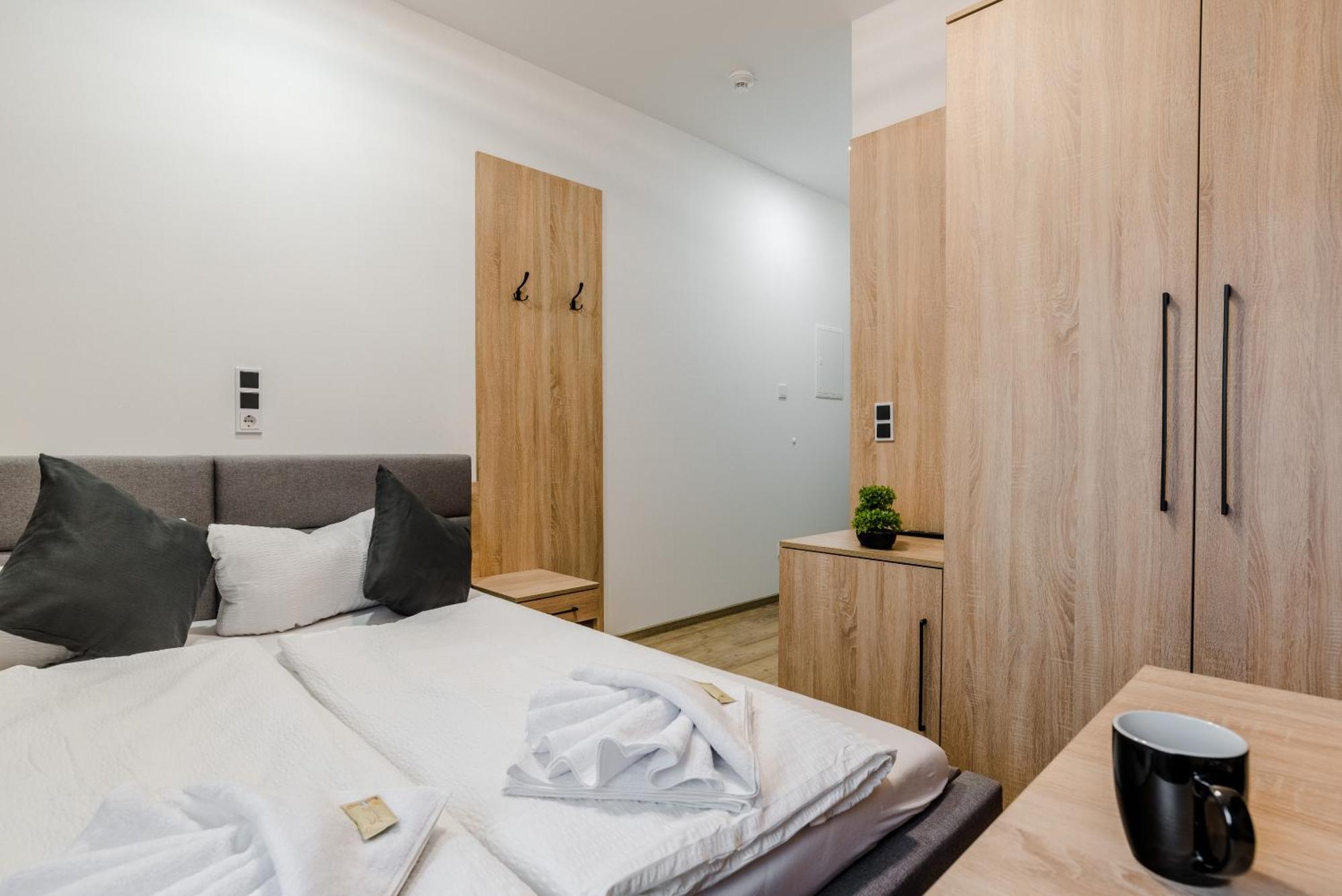 Hotel Montenegro Worms Eksteriør bilde