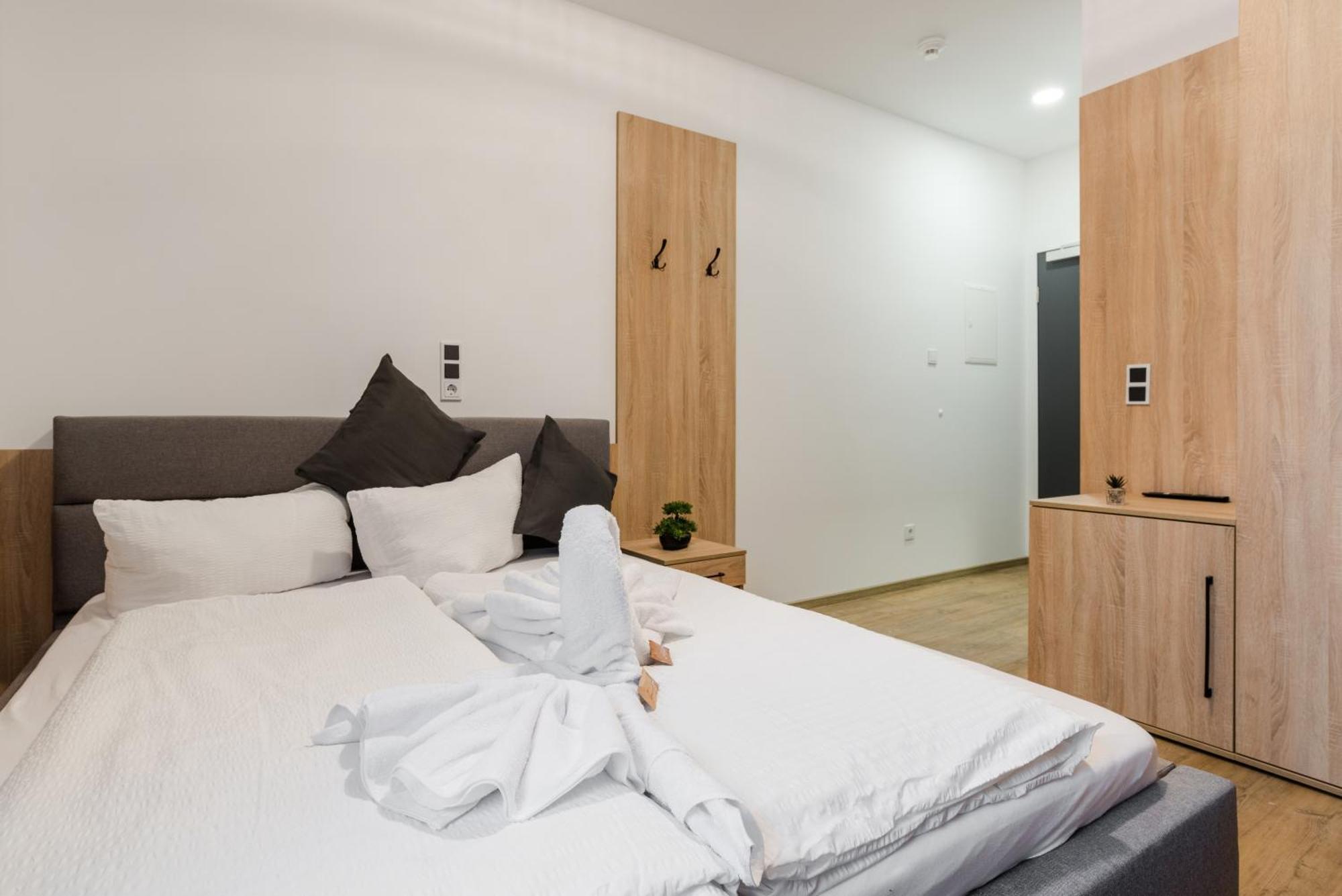 Hotel Montenegro Worms Eksteriør bilde