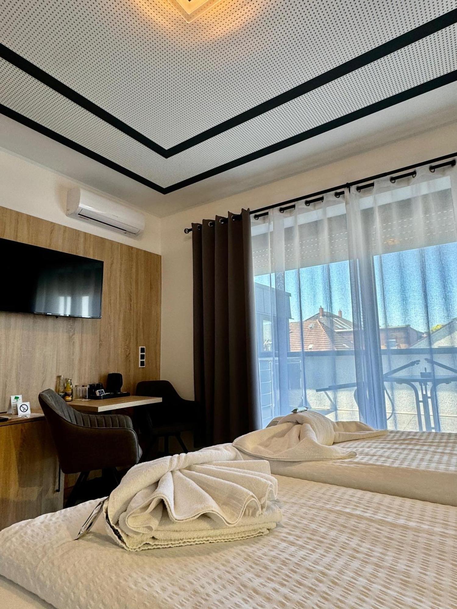 Hotel Montenegro Worms Eksteriør bilde