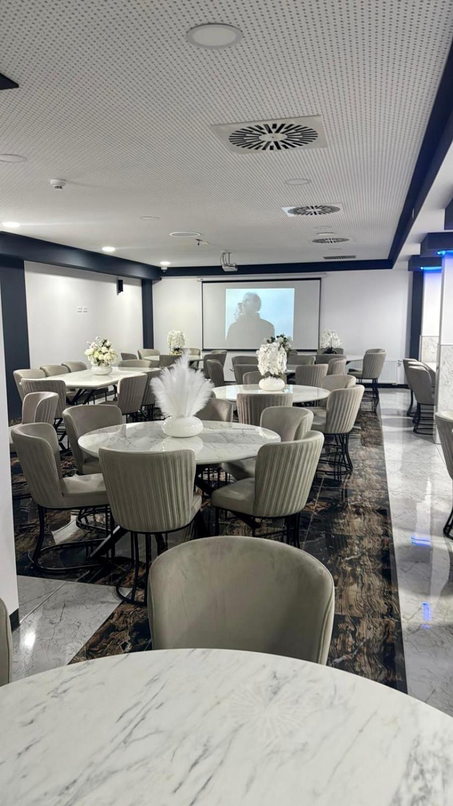 Hotel Montenegro Worms Eksteriør bilde